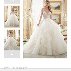 Brand new wedding dress